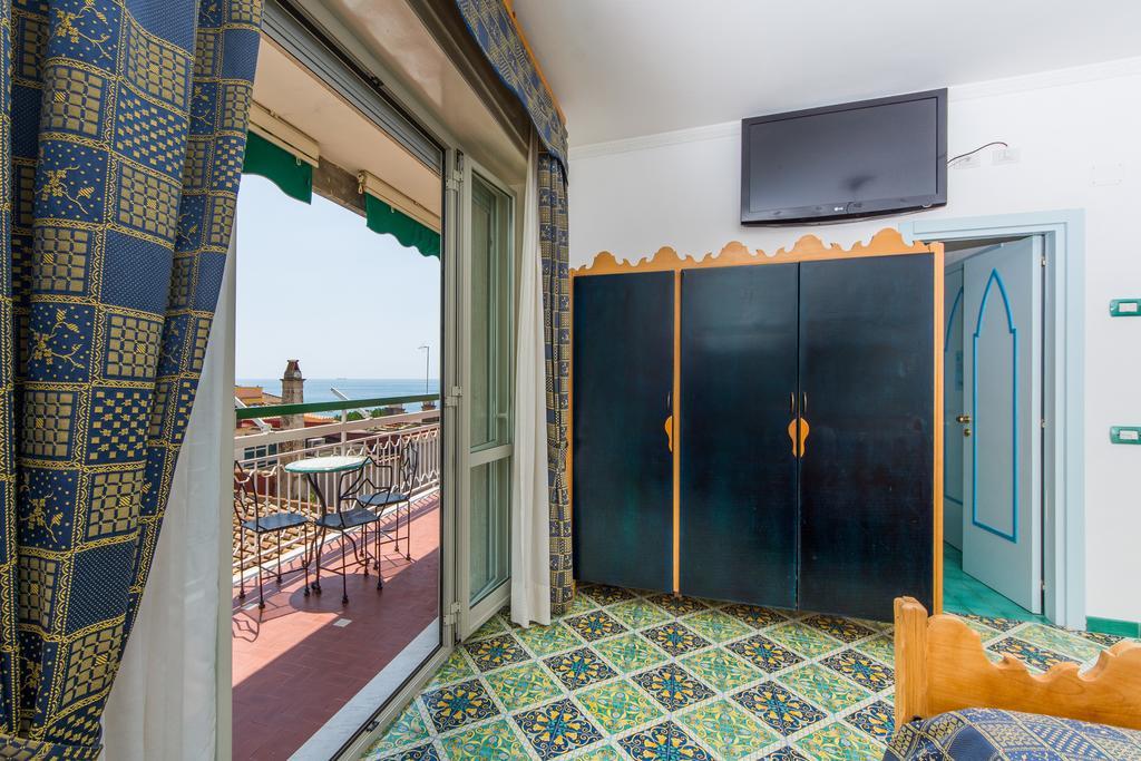 Riviera B&B Rooms مايوري المظهر الخارجي الصورة
