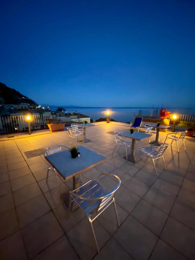 Riviera B&B Rooms مايوري المظهر الخارجي الصورة